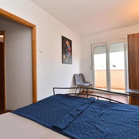 Fuer 12 Personen Ca 100 Qm In Pula-fondole, Istrien Istrische Riviera *