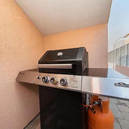 Apartment Fuer 12 Personen Ca 100 Qm In Pula-fondole, Istrien Istrische Riviera *